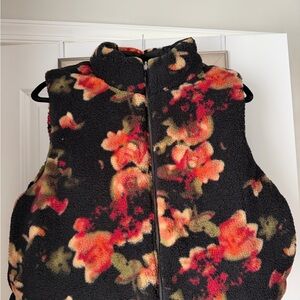 Francesca’s Floral Sherpa Zip Vest in Black and Coral